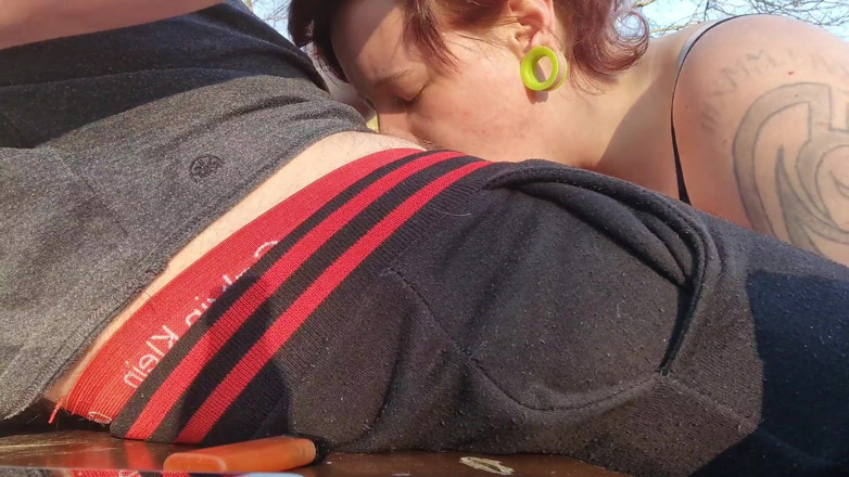 Xmzantroph: Risky outdoor blowjob