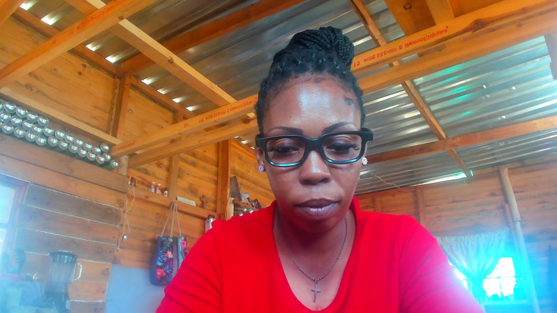 AnalEbony: Hraní rolí Nezbedná nevlastní matka s velkým zadkem