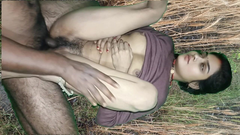 RAKP355: Nouvelle tatie indienne se fait baiser par une beauté indienne