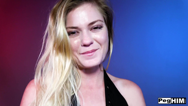 PEGHIM: Chloe Foster se acerca para una actividad anal profunda y...