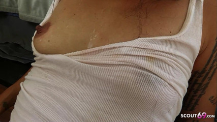 Full porn collection: セクシーなスキニーティーンきっのプールによってステップ兄弟