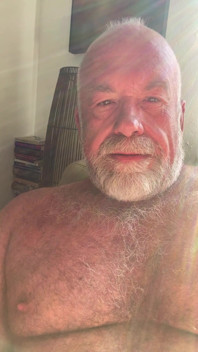 Horny Cumshot