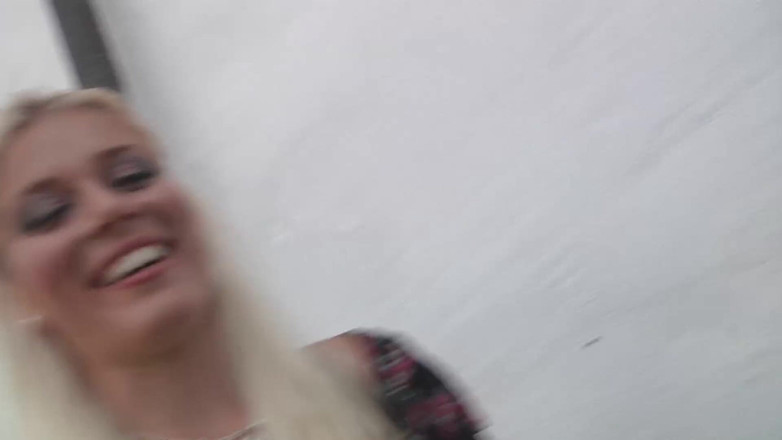 German amateur - 100% German hardcore videos: Remaja comel dikongkek dua belah di casting luar