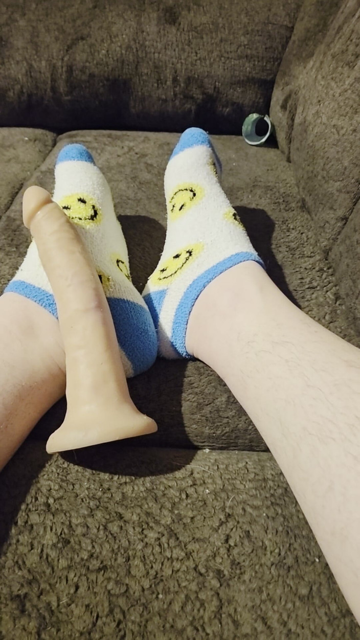 Little Donovan: My Feet Intro