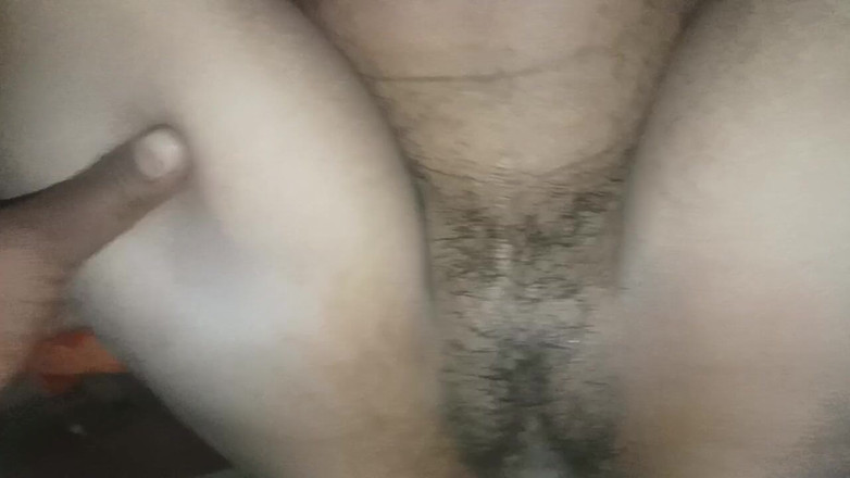 PrincyVicky: Ngentot sama mantan pacar di rumah