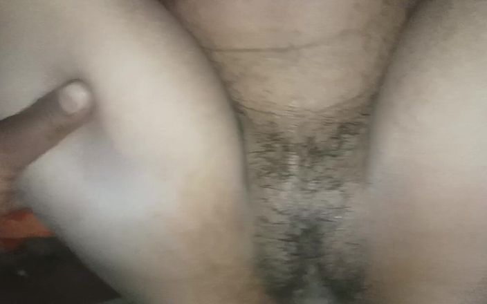 PrincyVicky: पूर्व प्रेमिका की घर में चुदाई