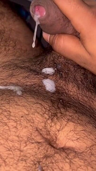 Midnight first time handjob my roommate cumshot