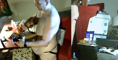 Caressonnous: Jak mě najdete v těchto šatech?