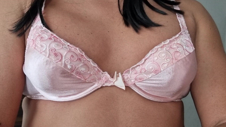 Only bras: Super Sexy Pink Satin and Lace Bra