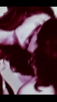 Nostaljik porno retro erotik tiyatro - ölü ateşli