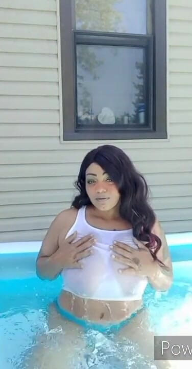 Glitters smoke haus: Summer days