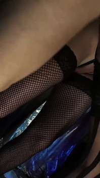 Cewek semok paige ashley dan sensual jane ngentot kontol cowok beruntung ini
