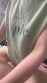 La fidanzata cavalca il mio cazzo