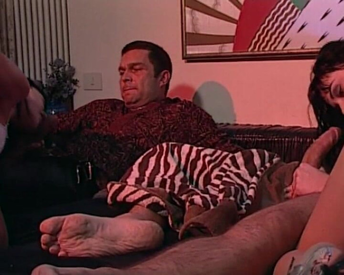 BB Video - Vintage Story: Tyska MILF porrstjärna orgie stora bröst brunett DP