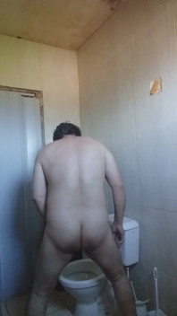 Crown Pissing Makes Camera Filming Her Ass Very Beautiful