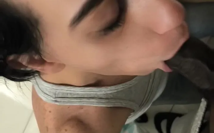 Rozebell: Sissy Rozebell Amazing Blowjob
