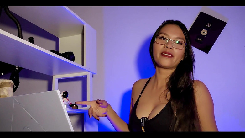 Sammy_corazon: Webchatting dalam talian