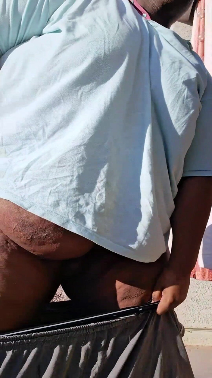 FantomeBi: The Piss Video