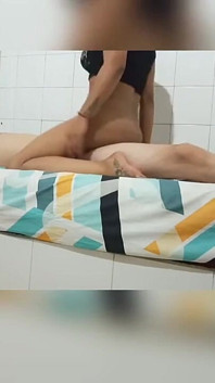 Auf der Suche nach billigen Huren, ich treffe meinen nachbarn und ich nutze es und ich ficke sie, Sie gab mir einen Rabatt von 10% von was Sh