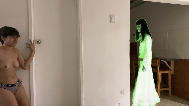 SugarPose: Jasmine в качестве пытки призраков