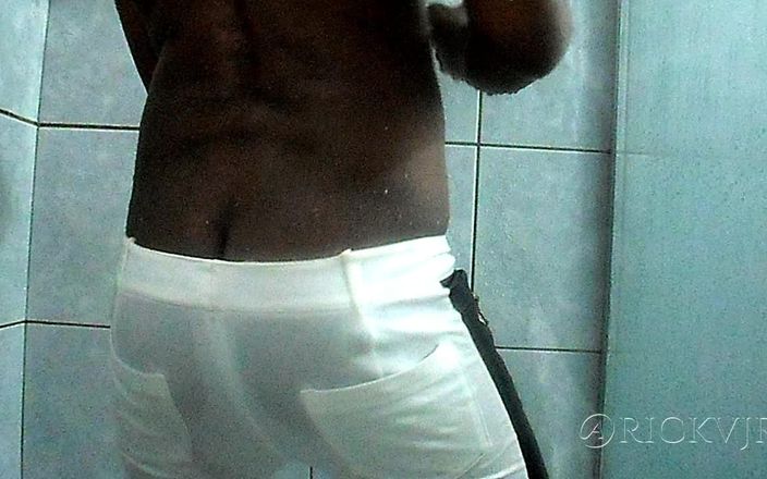 Rickvjr: Dat din cur la baie # 4 ediție de dans umed