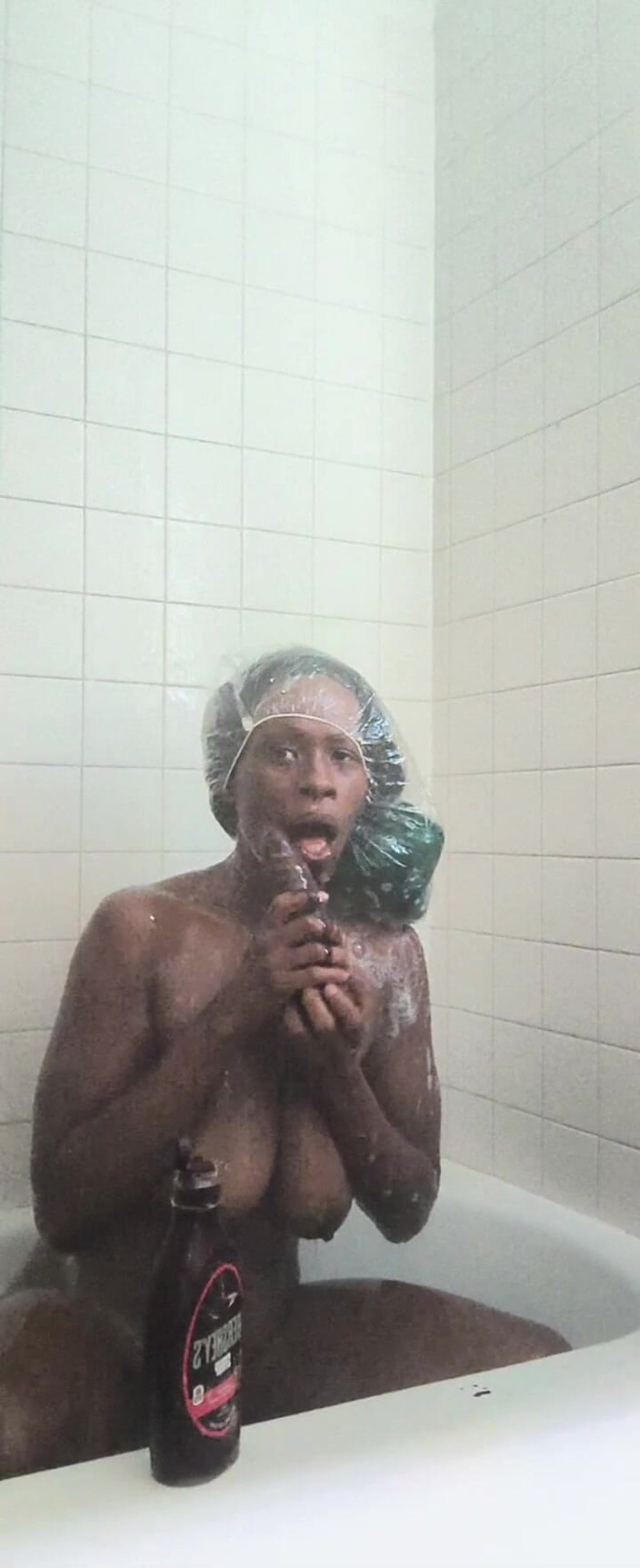 Perswayzion Xstacy: शावर राइड