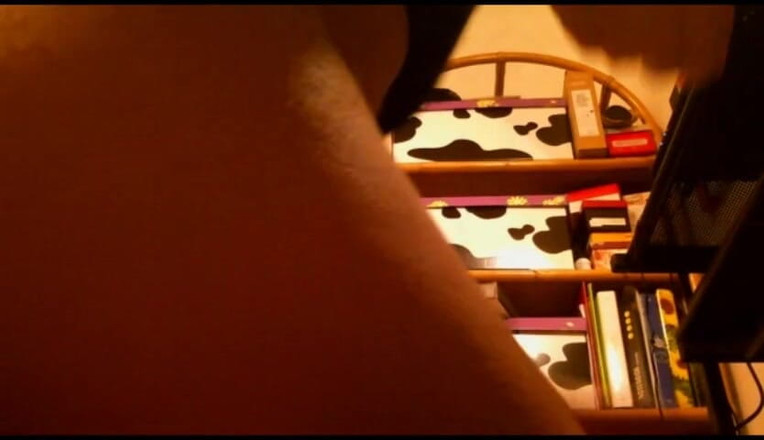 Nicoletta Embassi: Vaše děvka nevlastní matka vám ukáže, jak se otevírá její...