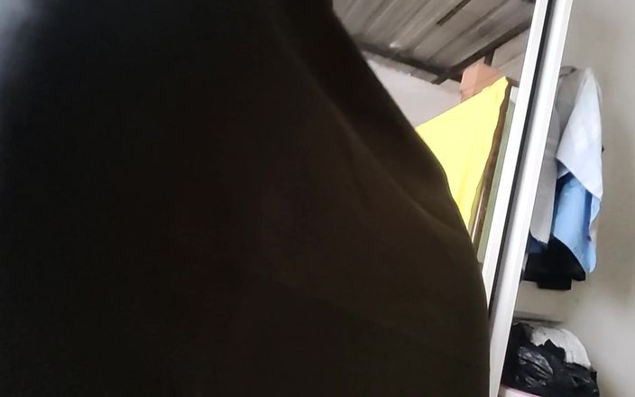 Goky: Наконец-то видео!! Порно видео религиозной женщины, занимающегося сексом с церковным органом власти, было слито в сеть