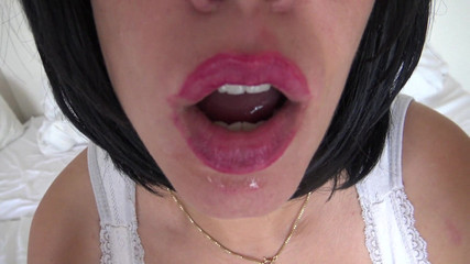 Stepmom Susan: MILF ústa a hrdlo fetiš