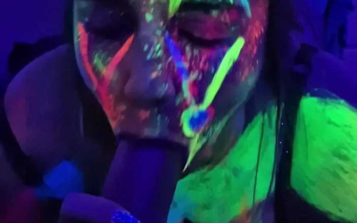 Suckstep: Girl Sucking Dick