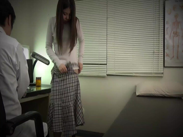 Raptor Inc: Aksi nakal dokter spesialis kebidanan dan dokter kandungan terkenal di...