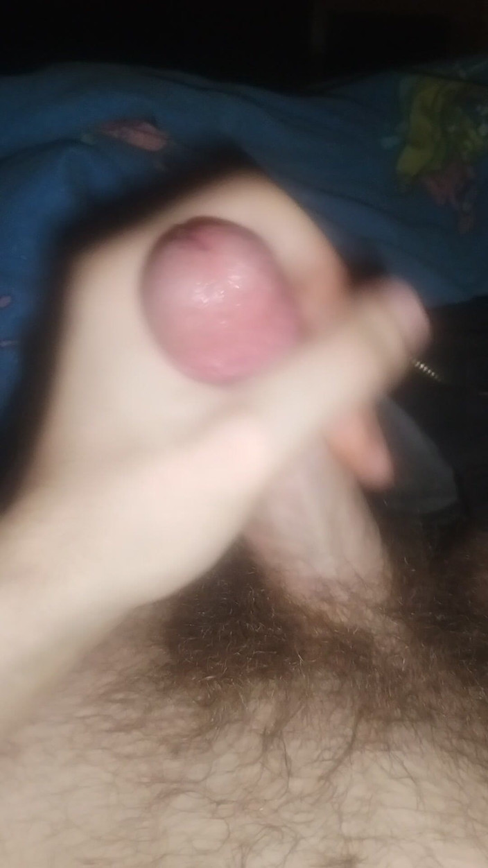 Hengst: Aku sange dan akhirnya bisa muasin diriku sendiri