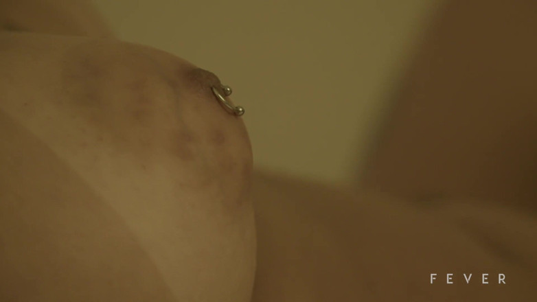 Fever Films: Una ebano arrapata viene scopata duramente da un bbc