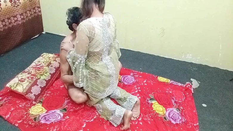 HotQueenPk: Indian Desi Hot Bhabhi Called Her Brother-in-law Outside and Took...