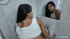 Incognita XXX: Kapitola 2 s mým přítelem ve sprše