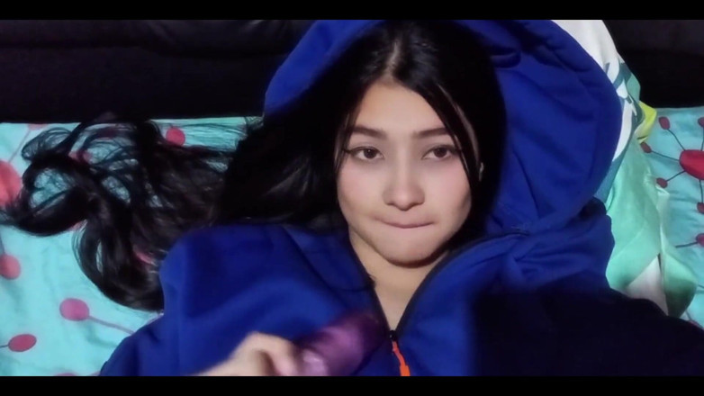 Studiotony: हॉट आया मेरे लंड की प्रतीक्षा कर रही है