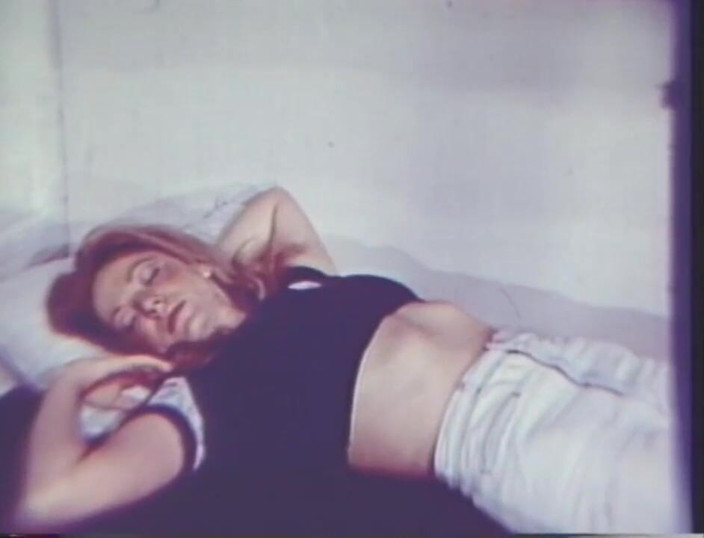 Vintage Usa: Puta cachonda con grandes tetas monta una buena polla!