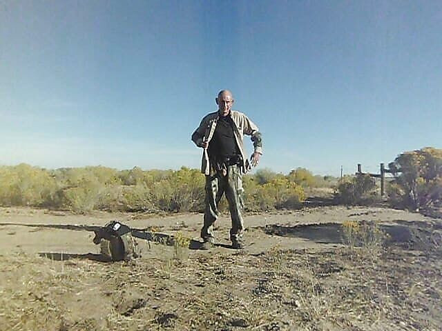 Ridge Runner: Hari yang menyenangkan saat berburu pronghorn. Tidak ada orang lain...