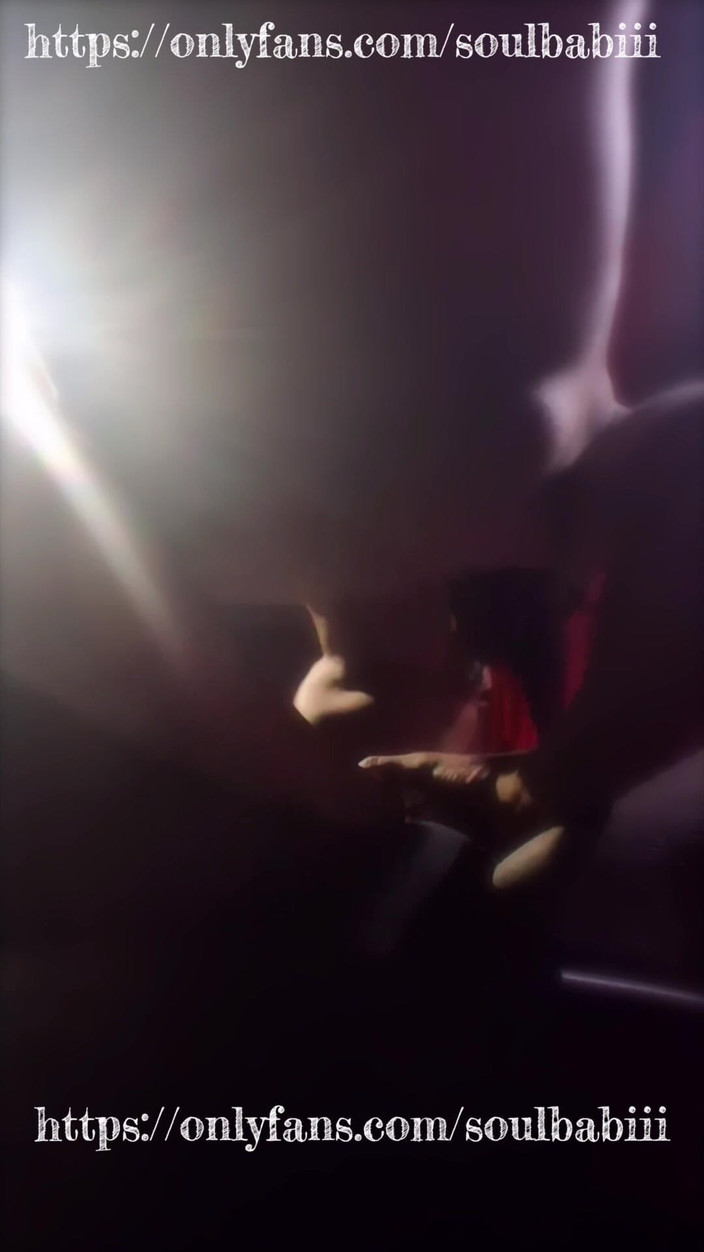 Soul Babiii: Dojení velkého čůráka zespodu