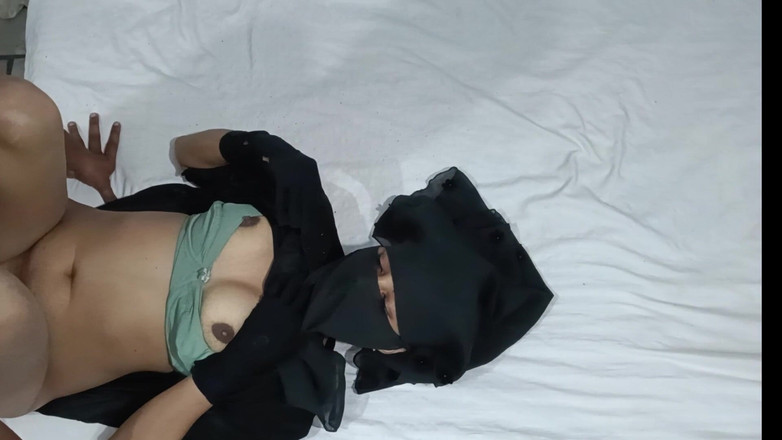 Dearshivani: Musulmana mamá ko jor jor se choda