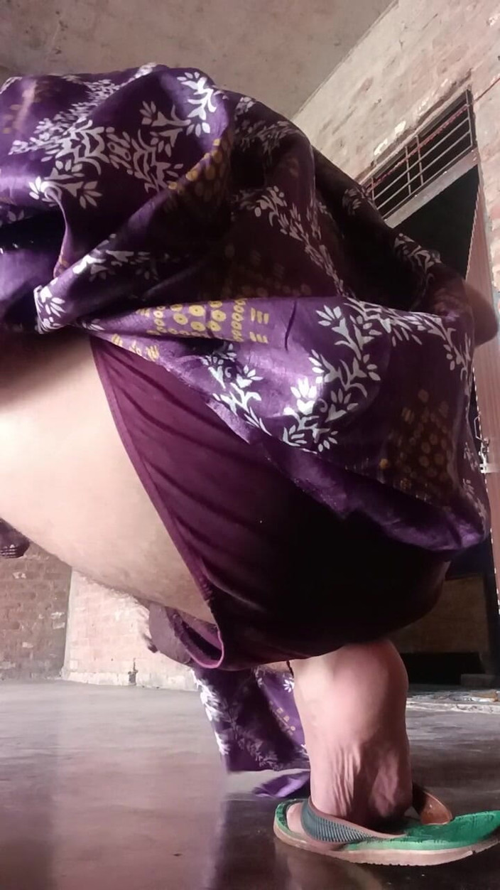 Desi shikha: Desi vestire ladyboy masturbazione enorme cazzo