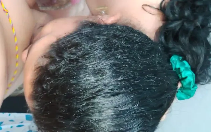 Valkyrieandluigy: Girlfriend Sucking Delicious