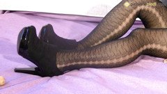 Foot Fetish HD: Roztomilá Laura v akci s nohama