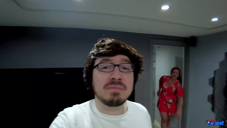 Nerd Pervert: Tilly Jackson - Isikan Bollock menghampiri