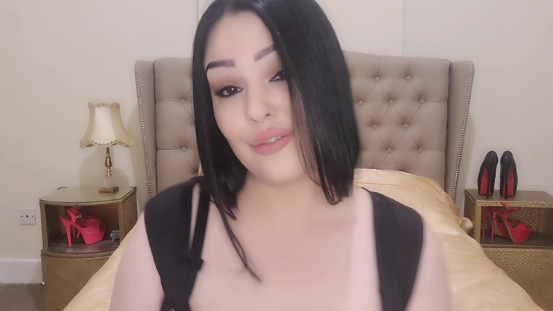 Lacey Looxxx: Sissy slet CEI opruimen