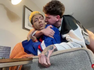 大鸡巴 homie 第一次操同性恋洞