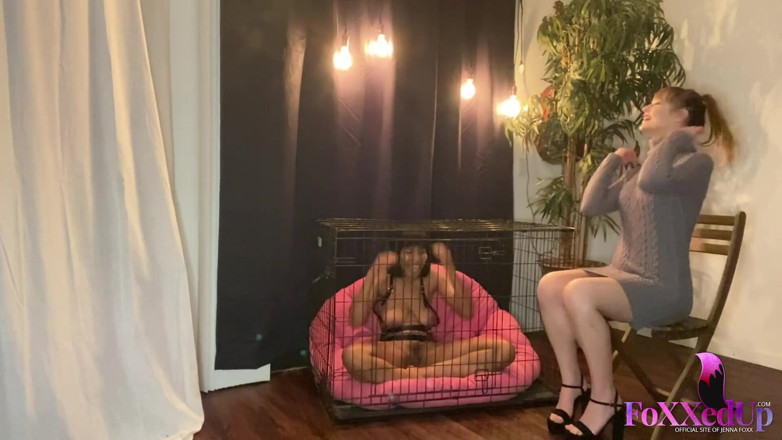 Jenna Foxx: Milf supusă Jenna Foxx adoră să mulțumească pizda și picioarele!!