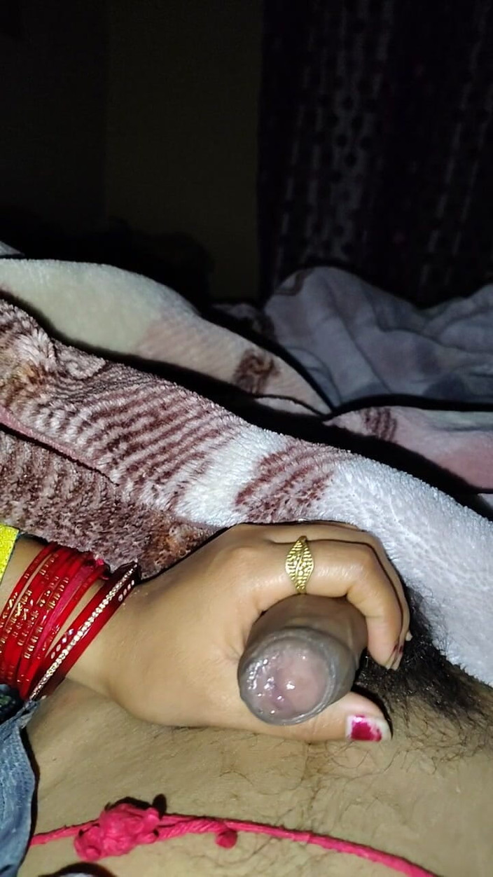 sashaa: Handjob cepat oleh awek desi kampung India