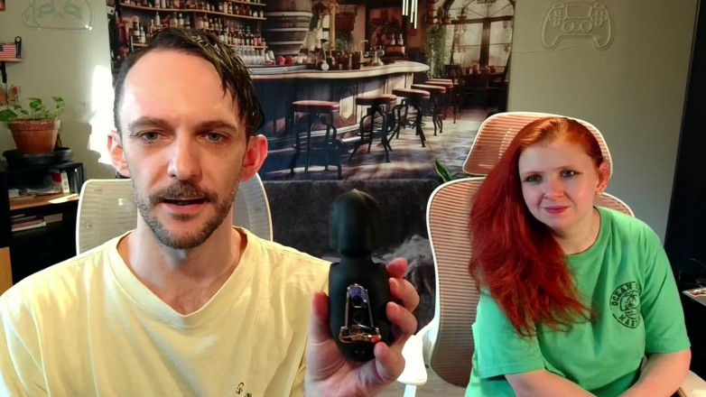 Sin Spice by Sophia Sinclair and Jasper Spice: Gokipa Vibrerende En Swing Eikeltraining Penistrainer Unboxing