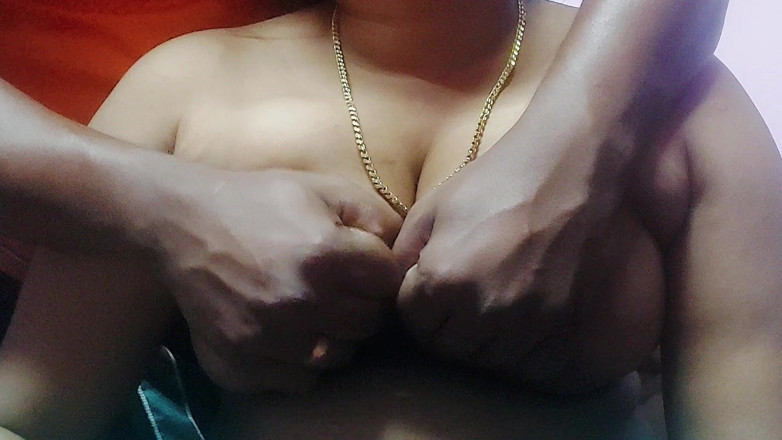 Desi Mohini: 배관공과 섹스하는 인도 모히니 아줌마